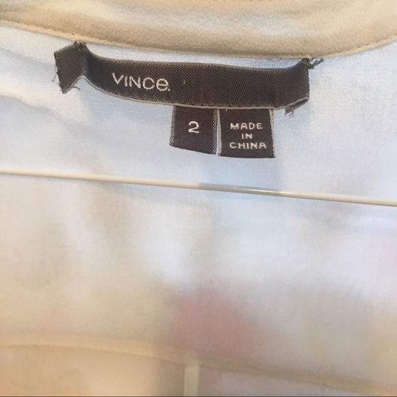 Vince 100% Silk Button-Up - Picture 5 of 8